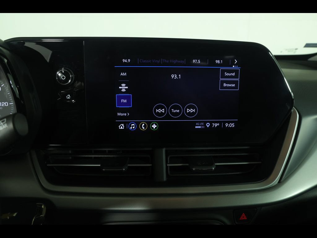Certified 2025 Chevrolet Trax LS w/ LS Convenience Package FWD image 23