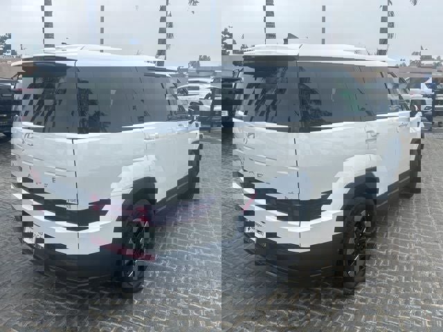 New 2026 Hyundai Santa Fe SE image 4