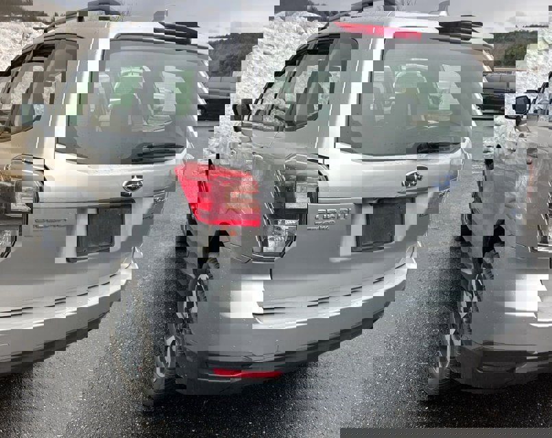 Used 2018 Subaru Forester 2.5i w/ Alloy Wheel Package image 7