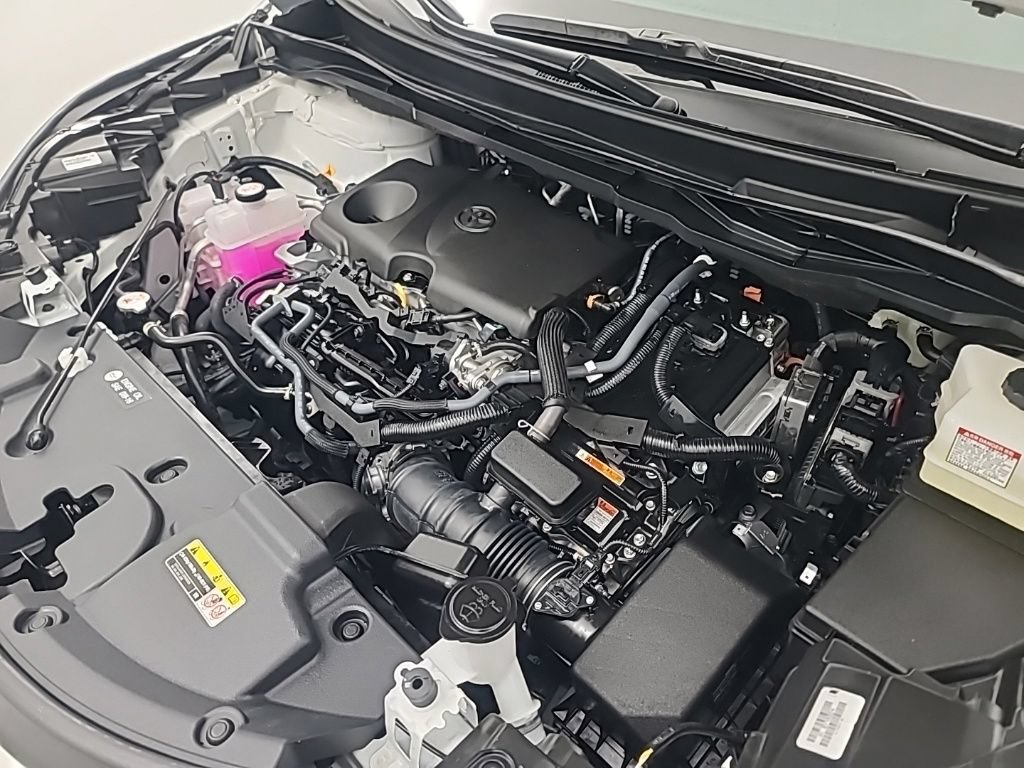 Used 2026 Toyota Sienna LE FWD image 38