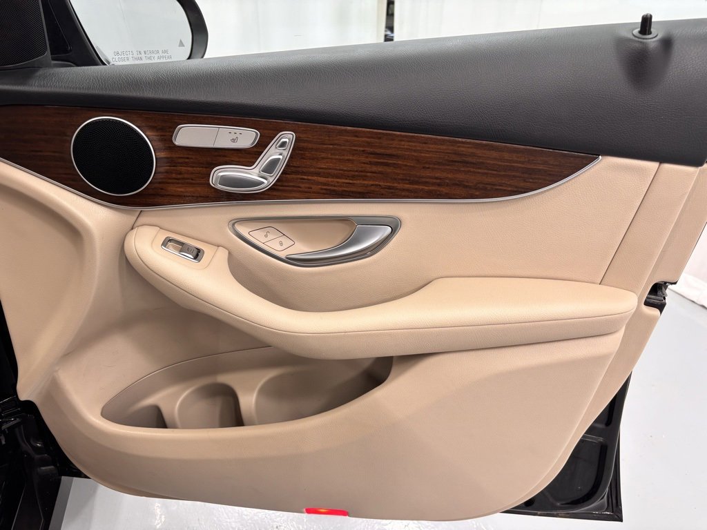 Certified 2022 Mercedes-Benz GLC 300 GLC 300 image 19