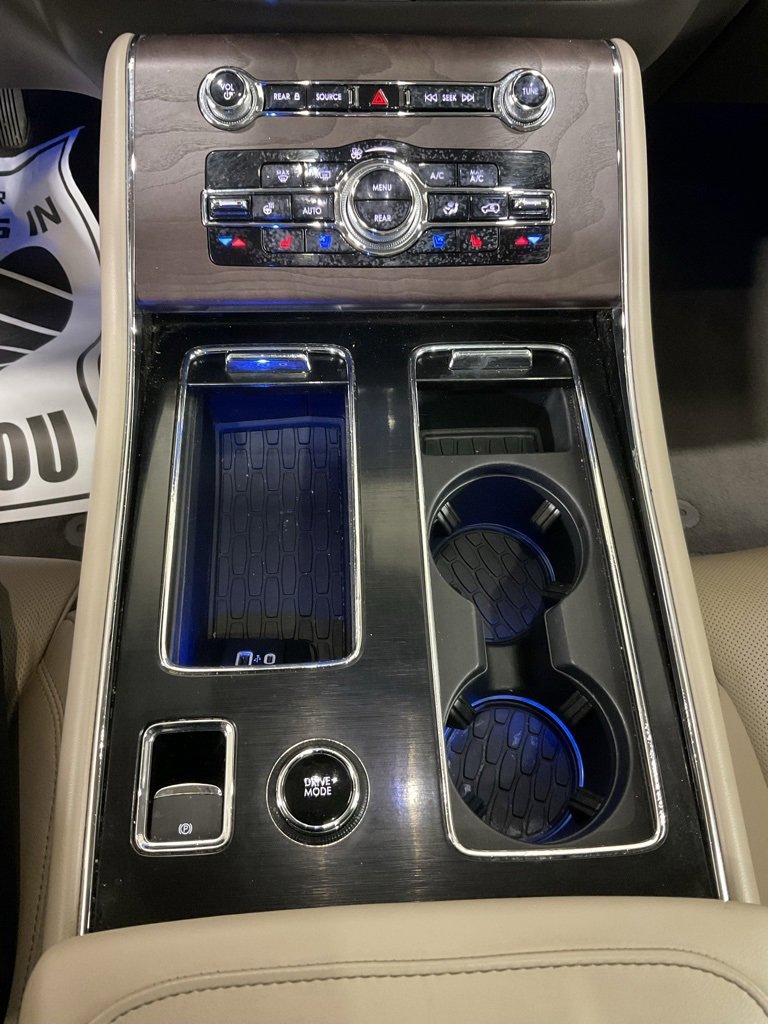 Used 2023 Lincoln Aviator Reserve w/ Equipment Group 201A image 21