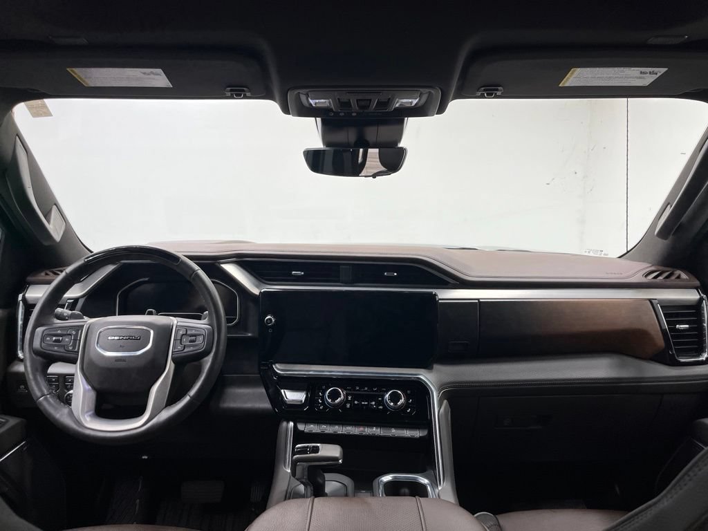 Used 2025 GMC Sierra 1500 Denali AWD/4WD image 19