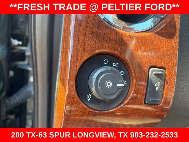 Used 2016 Ford F250 King Ranch w/ FX4 Off-Road Package AWD/4WD image 8
