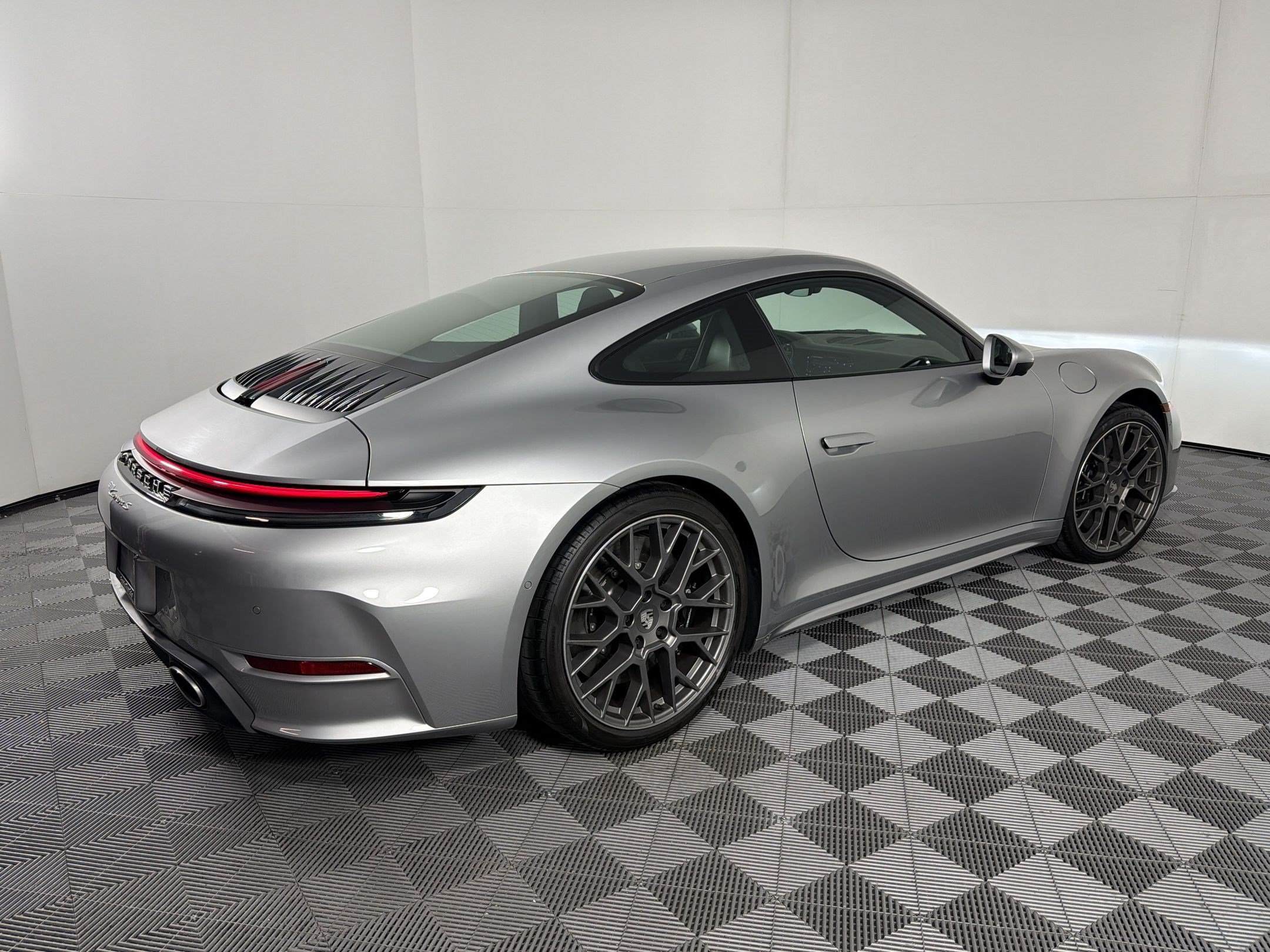 New 2025 Porsche 911 Carrera S RWD image 9