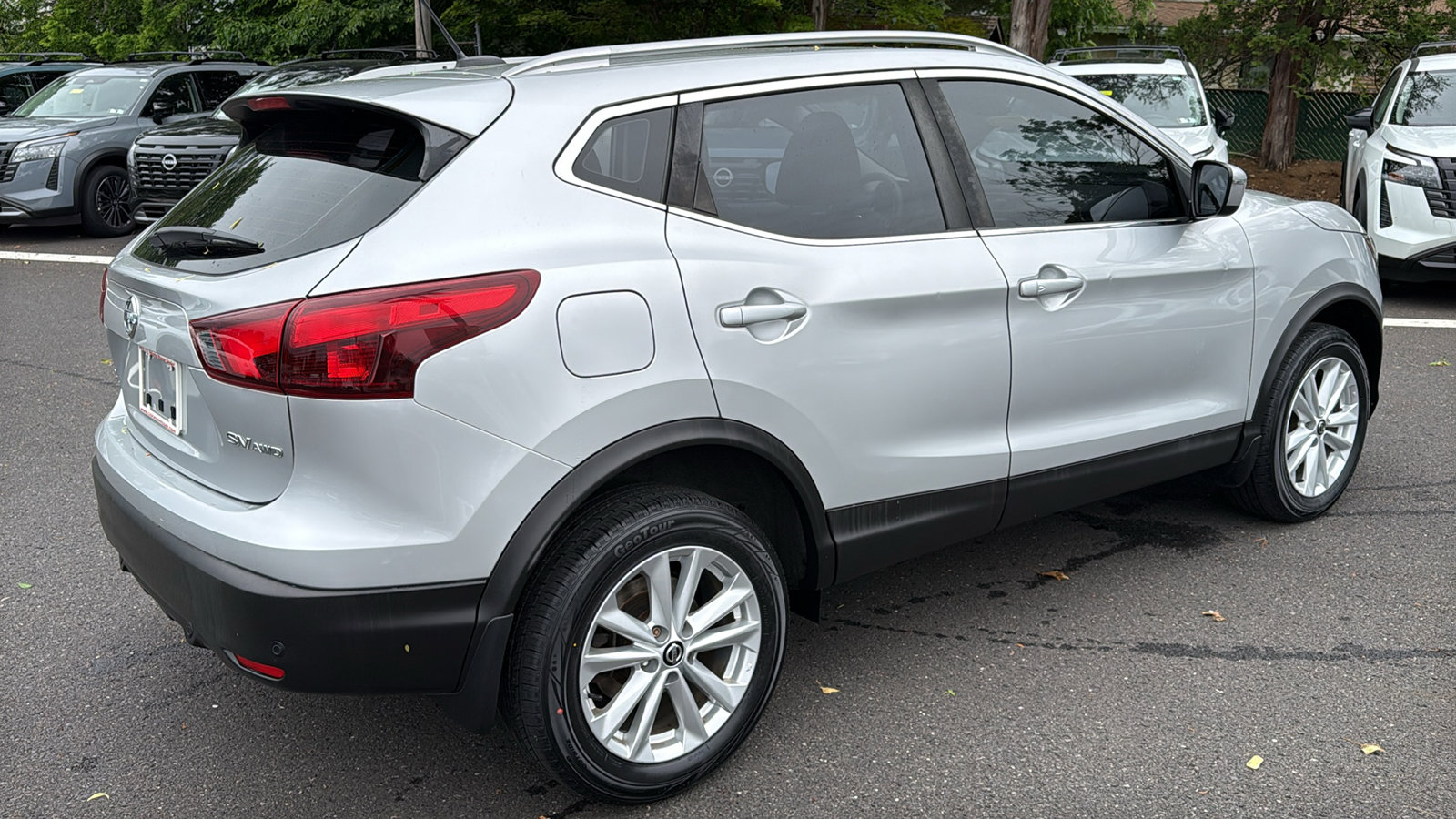 Used 2019 Nissan Rogue Sport SV AWD/4WD image 25
