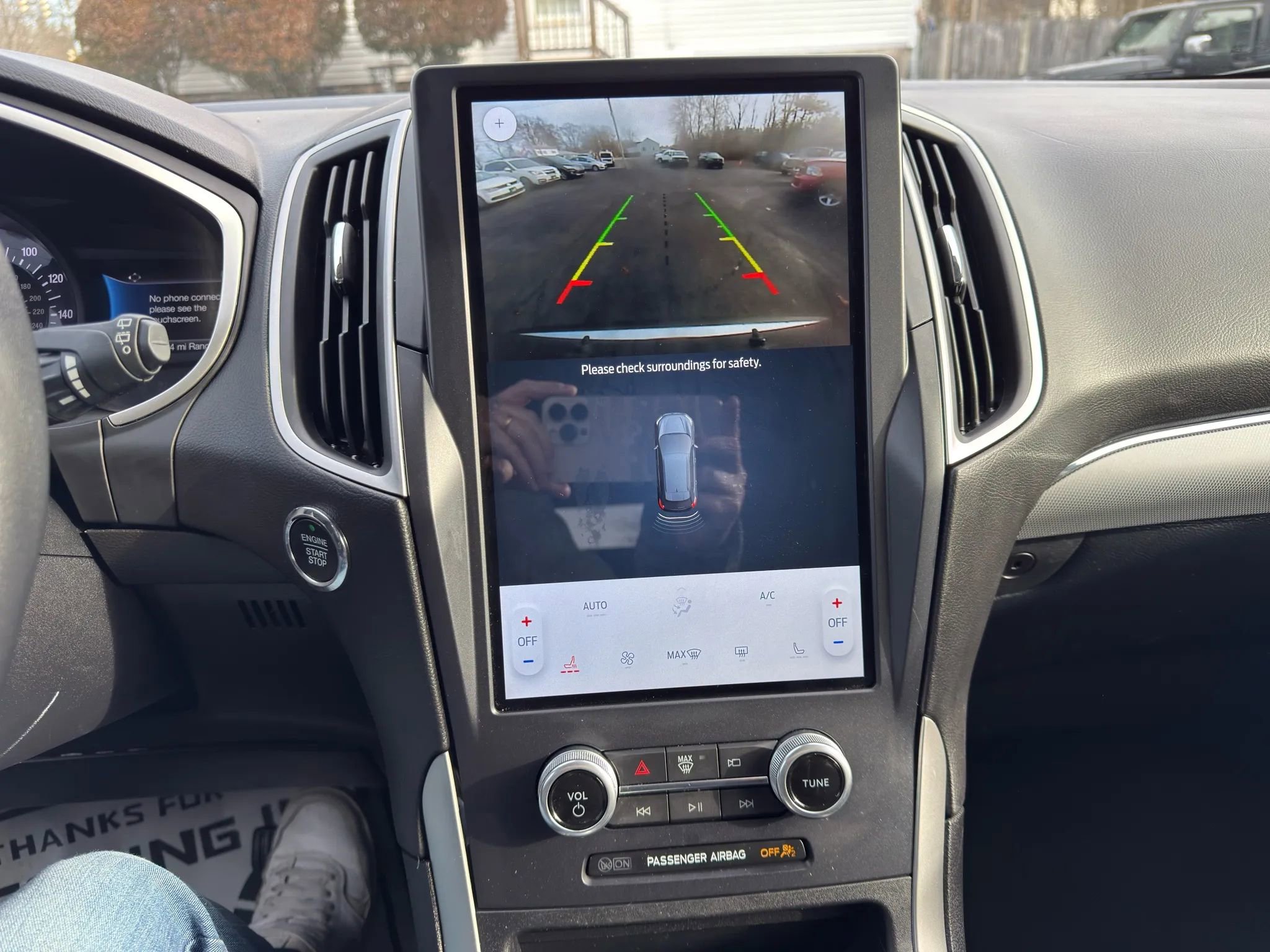 Used 2021 Ford Edge SEL w/ Cargo Accessory Package image 29