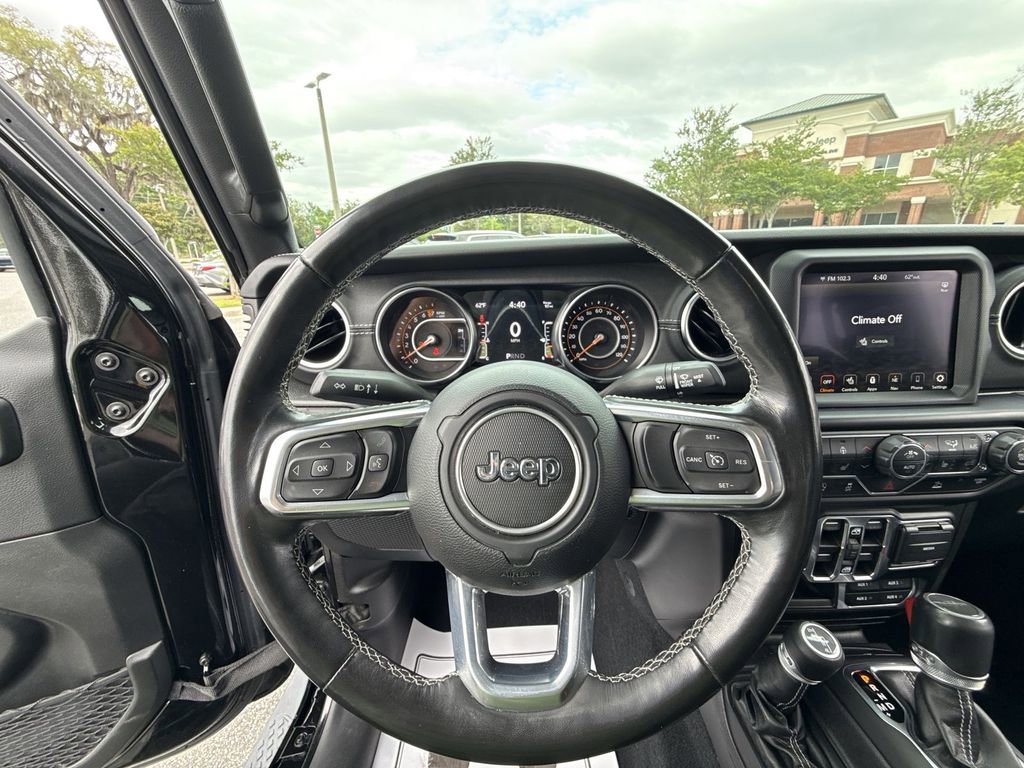 Used 2022 Jeep Gladiator Overland w/ Popular Equipment Package AWD/4WD image 14