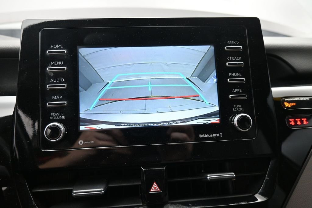 Used 2022 Toyota Camry SE FWD image 20