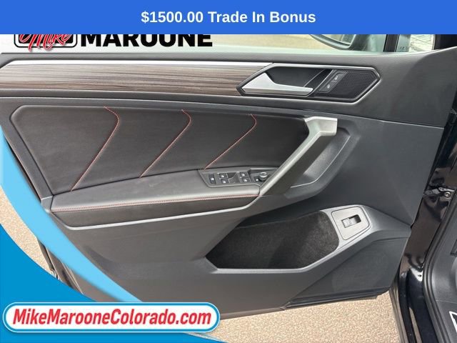 Certified 2024 Volkswagen Tiguan Wolfsburg Edition w/ Panoramic Sunroof Package AWD/4WD image 13