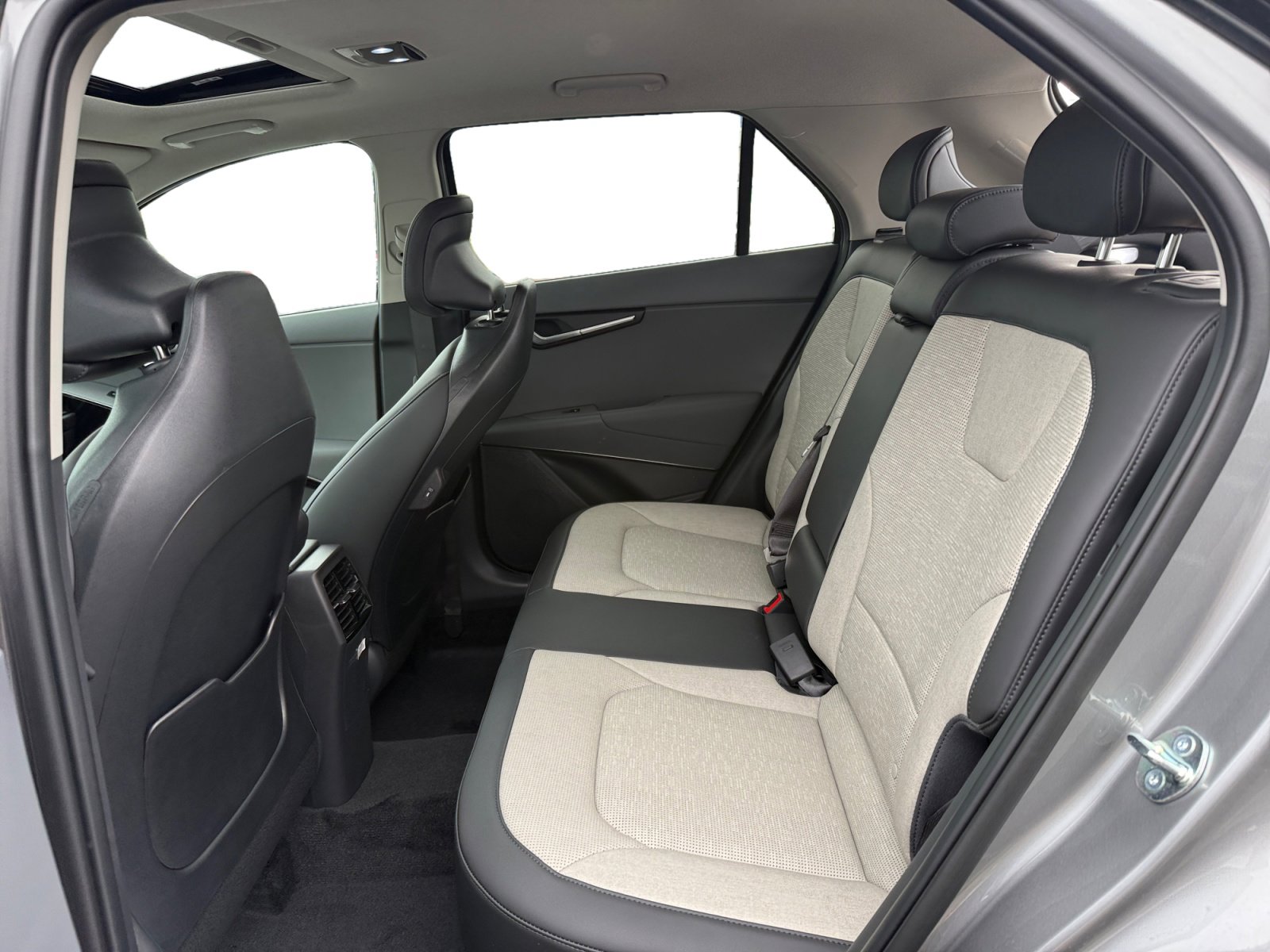 New 2026 Kia Niro SX Touring image 16