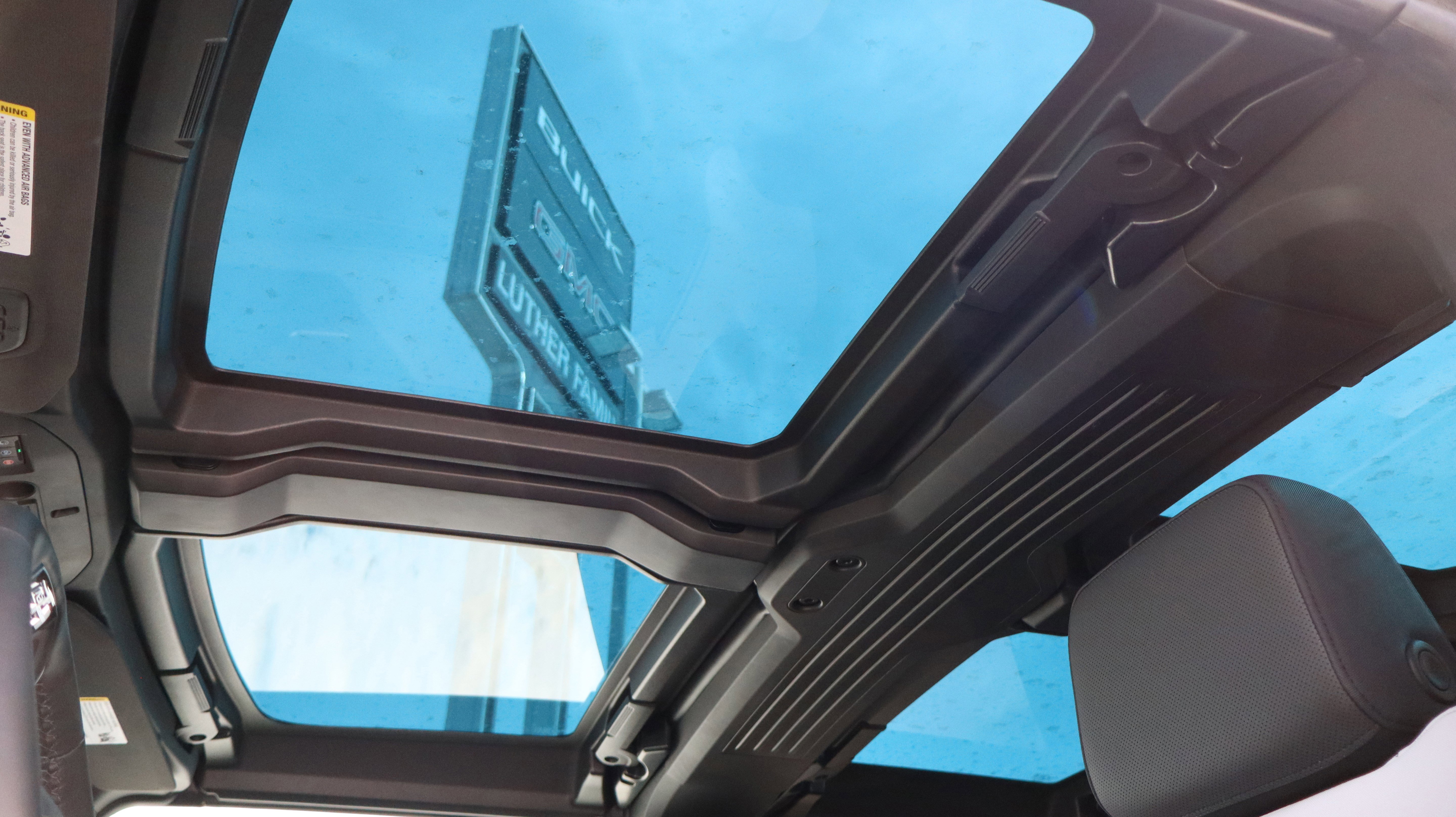 New 2025 GMC Hummer EV 3X w/ LPO, Dark Essentials Package image 19