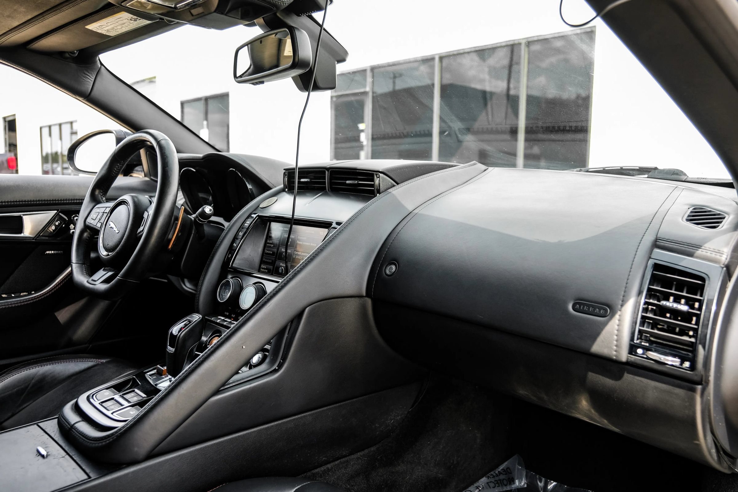Used 2014 Jaguar F-TYPE S RWD image 17