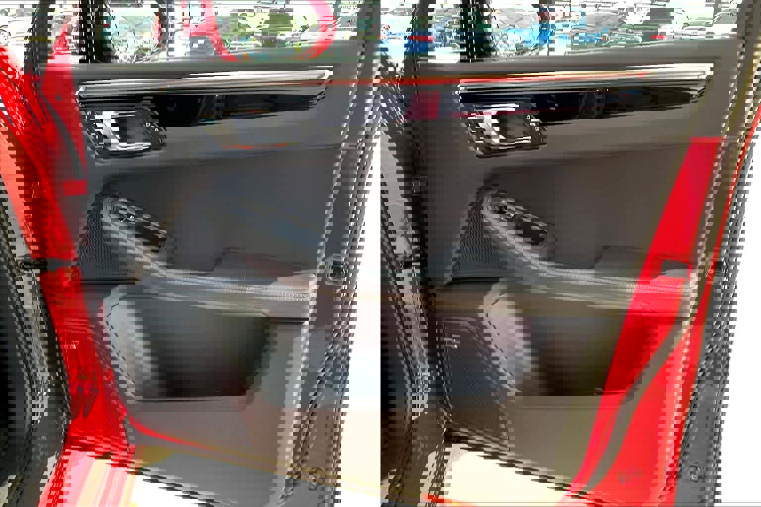 Used 2025 Porsche Macan S image 23