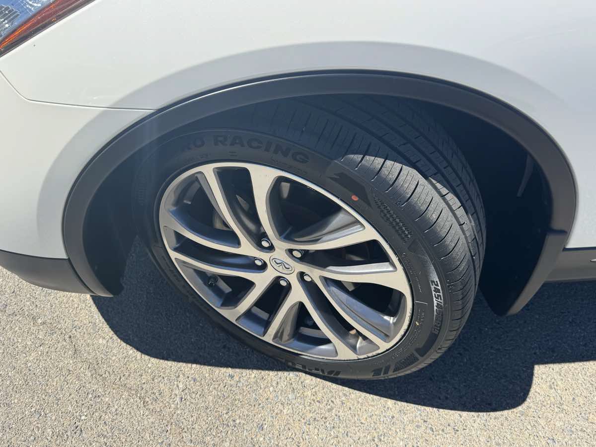 Used 2016 INFINITI QX50 2WD w/ Technology Package image 37