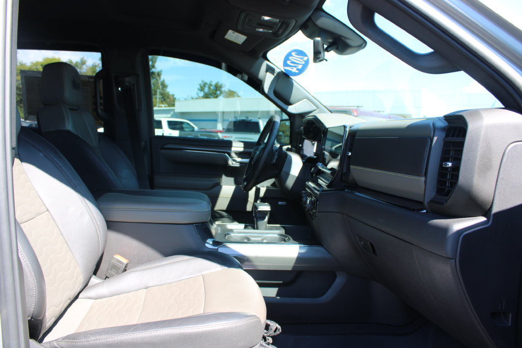 Used 2024 Chevrolet Silverado 1500 ZR2 w/ ZR2 Bison Edition AWD/4WD image 35