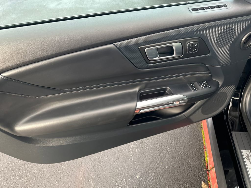 Used 2024 Ford Mustang GT Premium image 10