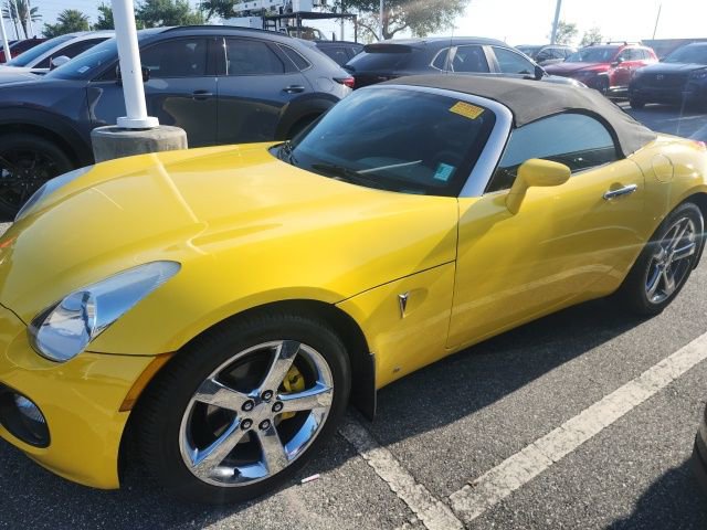 Used 2007 Pontiac Solstice GXP w/ Premium Package image 4
