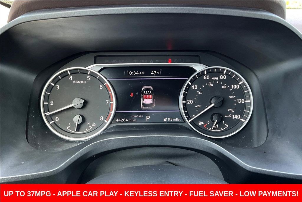 Used 2023 Nissan Rogue SV image 13