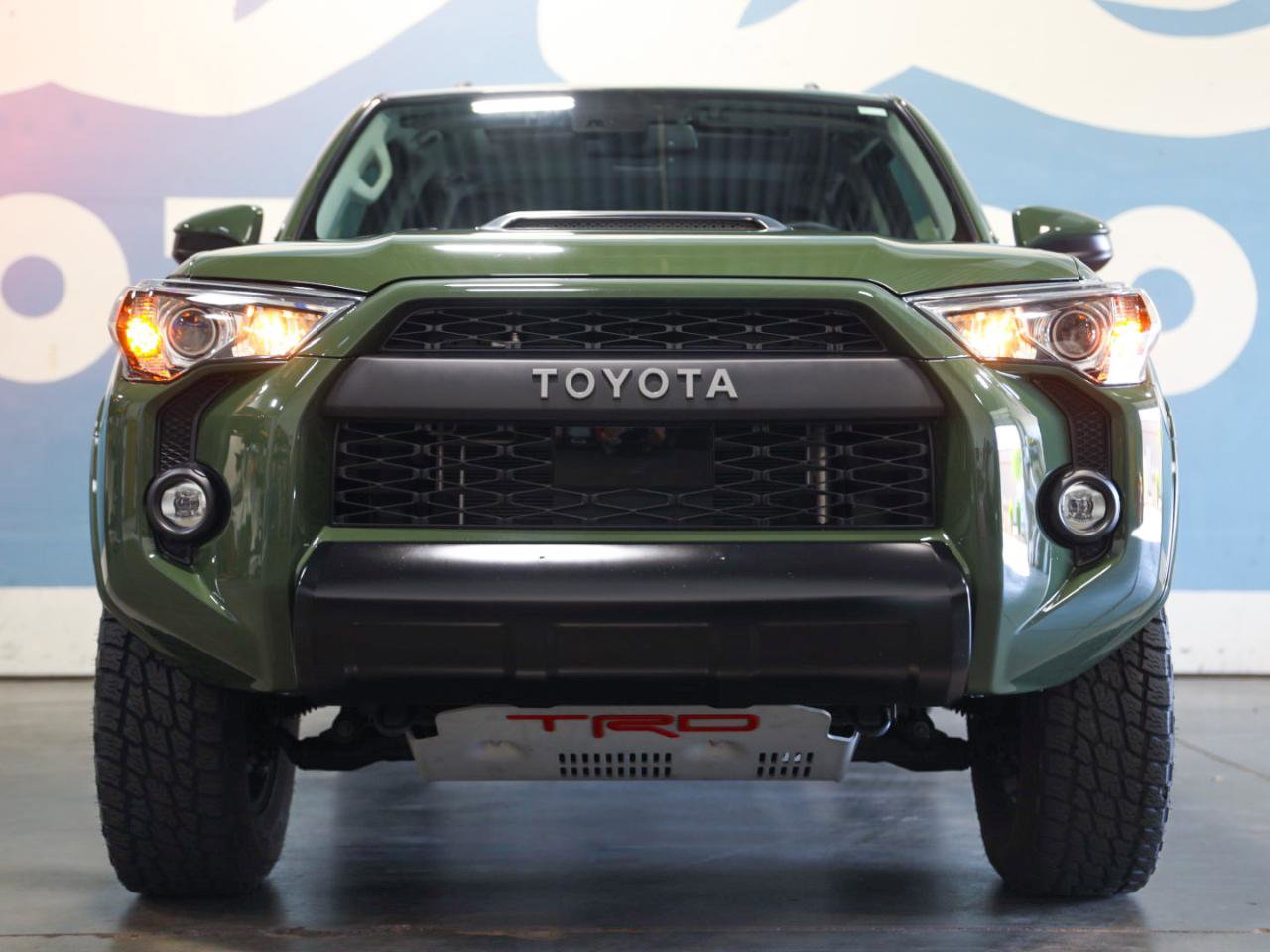 Used 2020 Toyota 4Runner TRD Pro AWD/4WD image 2