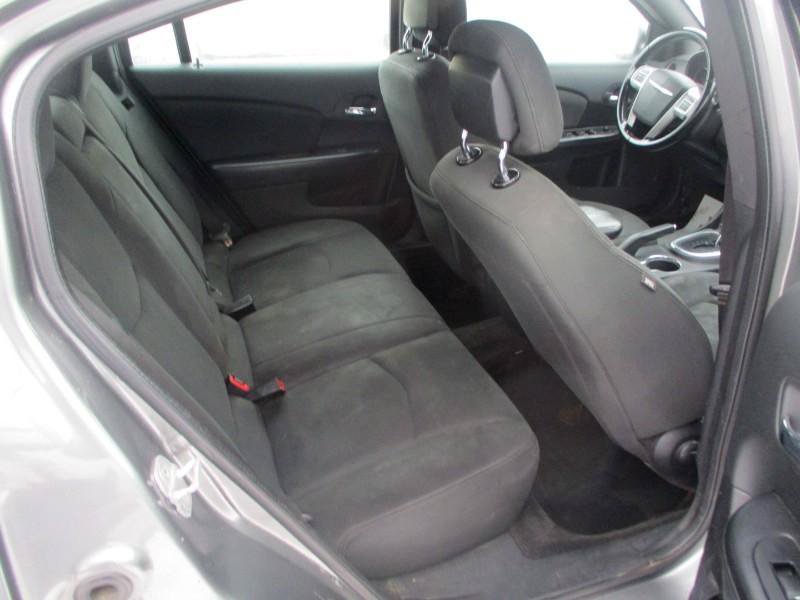 Used 2012 Chrysler 200 Touring FWD image 8