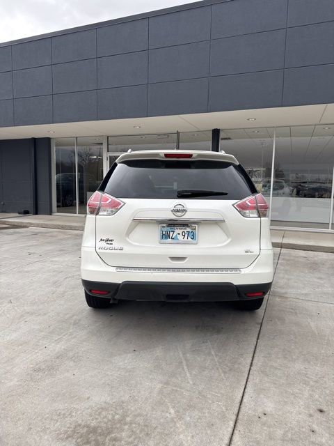 Used 2016 Nissan Rogue SL image 5