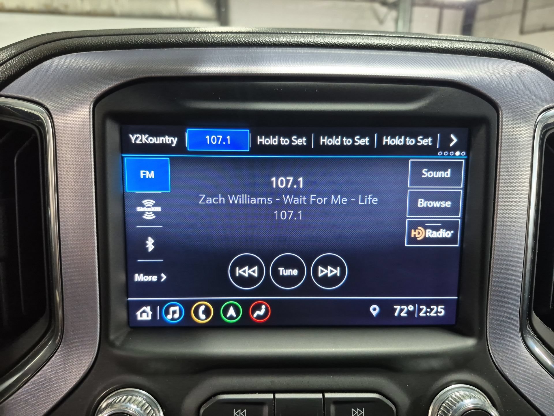 Used 2019 GMC Sierra 1500 SLT AWD/4WD image 14