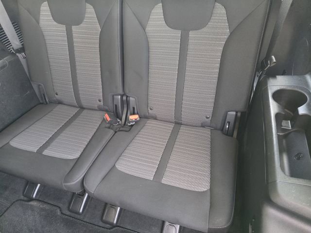Used 2022 Kia Sorento LX FWD image 24