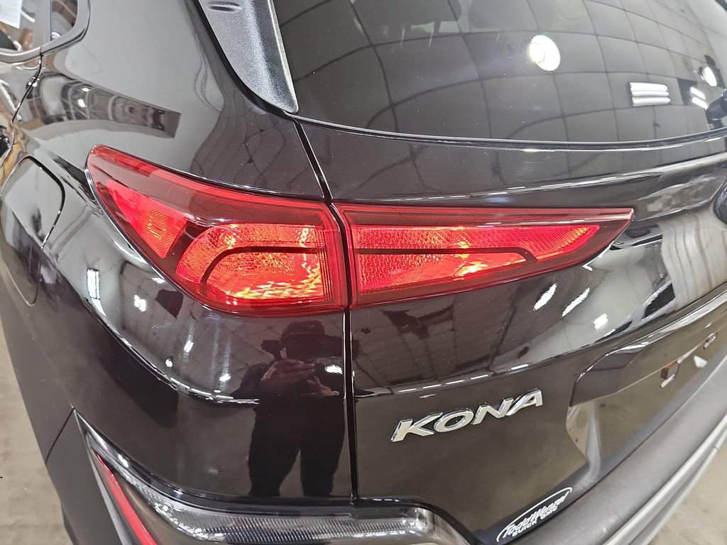 Used 2023 Hyundai Kona SEL w/ Cargo Package AWD/4WD image 38