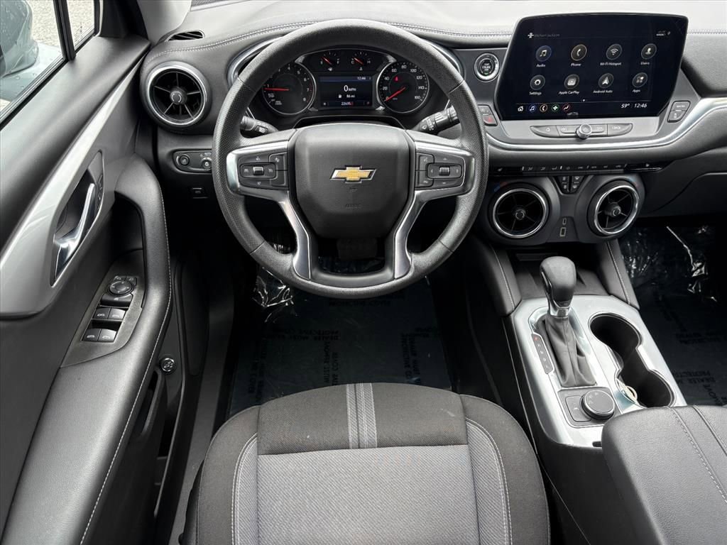 Used 2024 Chevrolet Blazer LT w/ Convenience Package FWD image 19