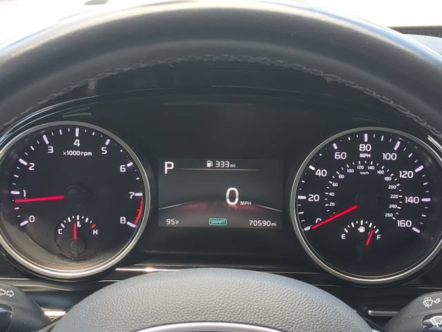 Used 2024 Kia Carnival EX FWD image 33