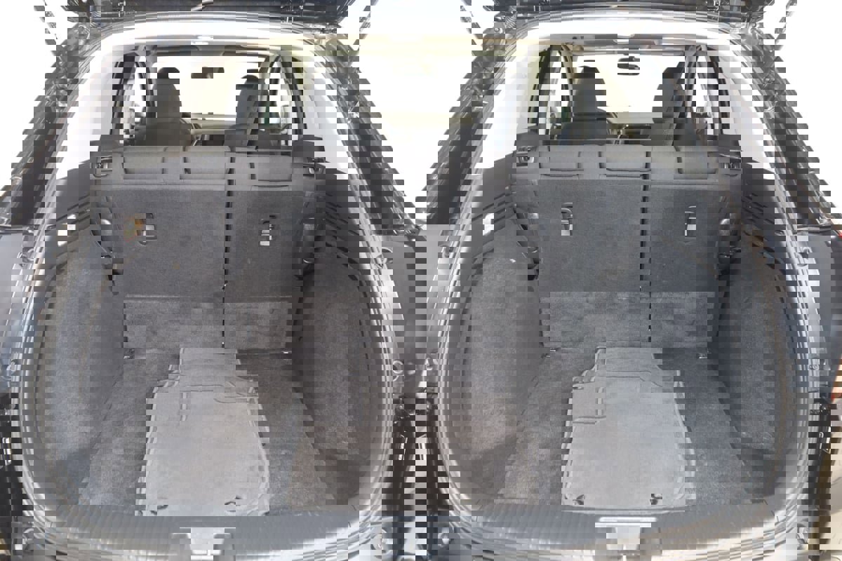 Used 2018 Honda HR-V EX image 44