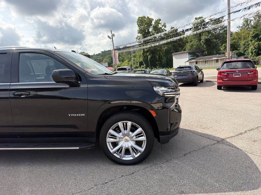 Used 2024 Chevrolet Tahoe LT AWD/4WD image 2