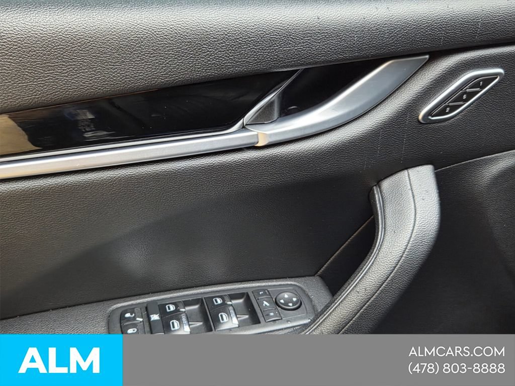 Used 2023 Maserati Levante Modena AWD/4WD image 29