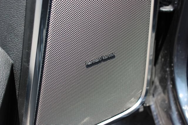 New 2026 RAM 3500 Laramie AWD/4WD image 17