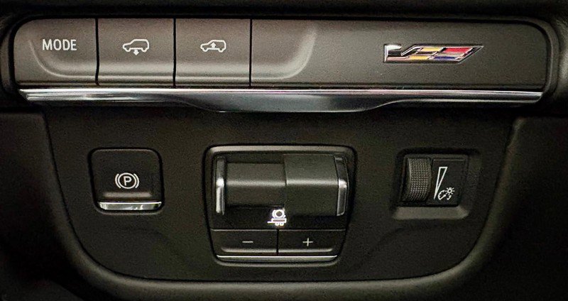 New 2026 Cadillac Escalade V image 24