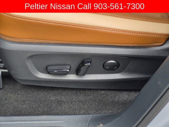 Used 2026 Nissan Pathfinder Platinum w/ Cargo Package image 22