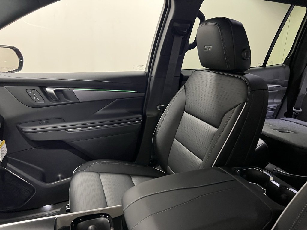 New 2026 Buick Enclave Sport Touring w/ Power Package image 24