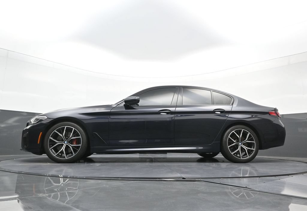 Used 2023 BMW 530i xDrive w/ M Sport Package AWD/4WD image 25