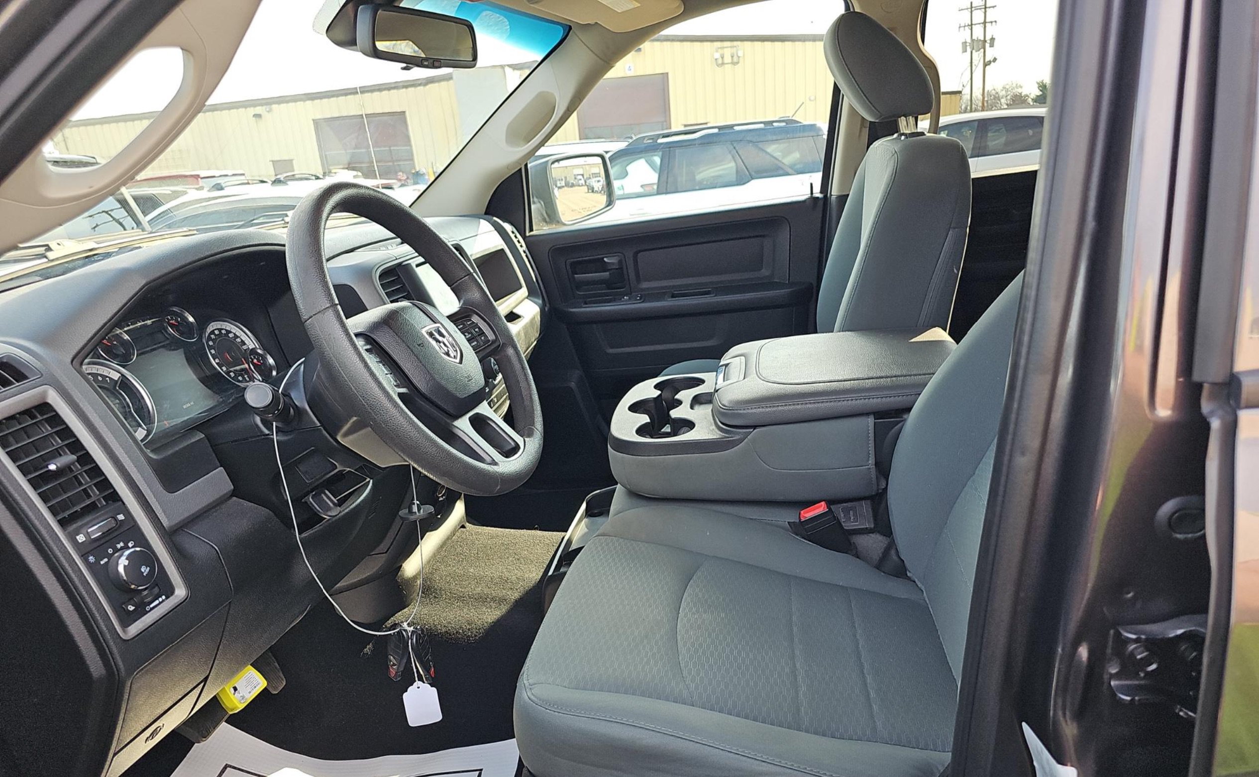 Used 2020 RAM 1500 Express w/ Wheel & Sound Group AWD/4WD image 6