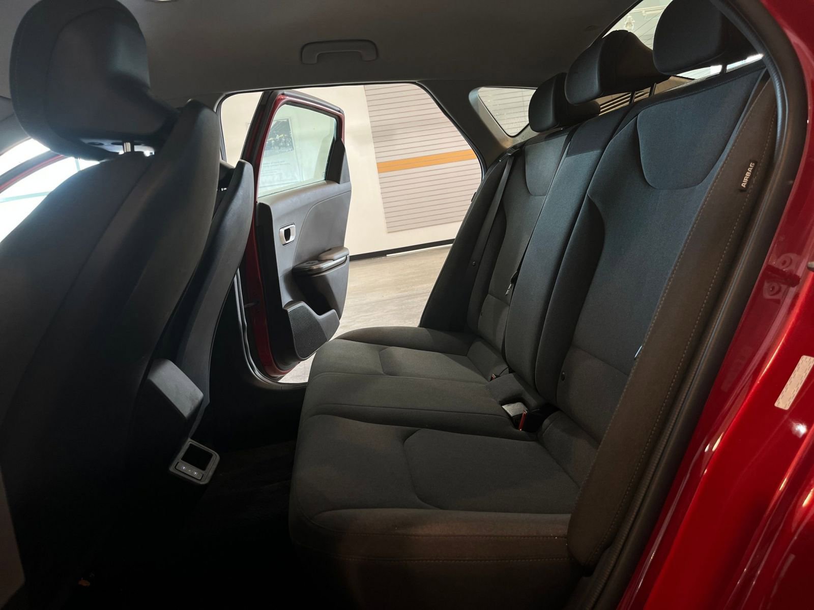 Used 2025 Kia K4 LXS image 24