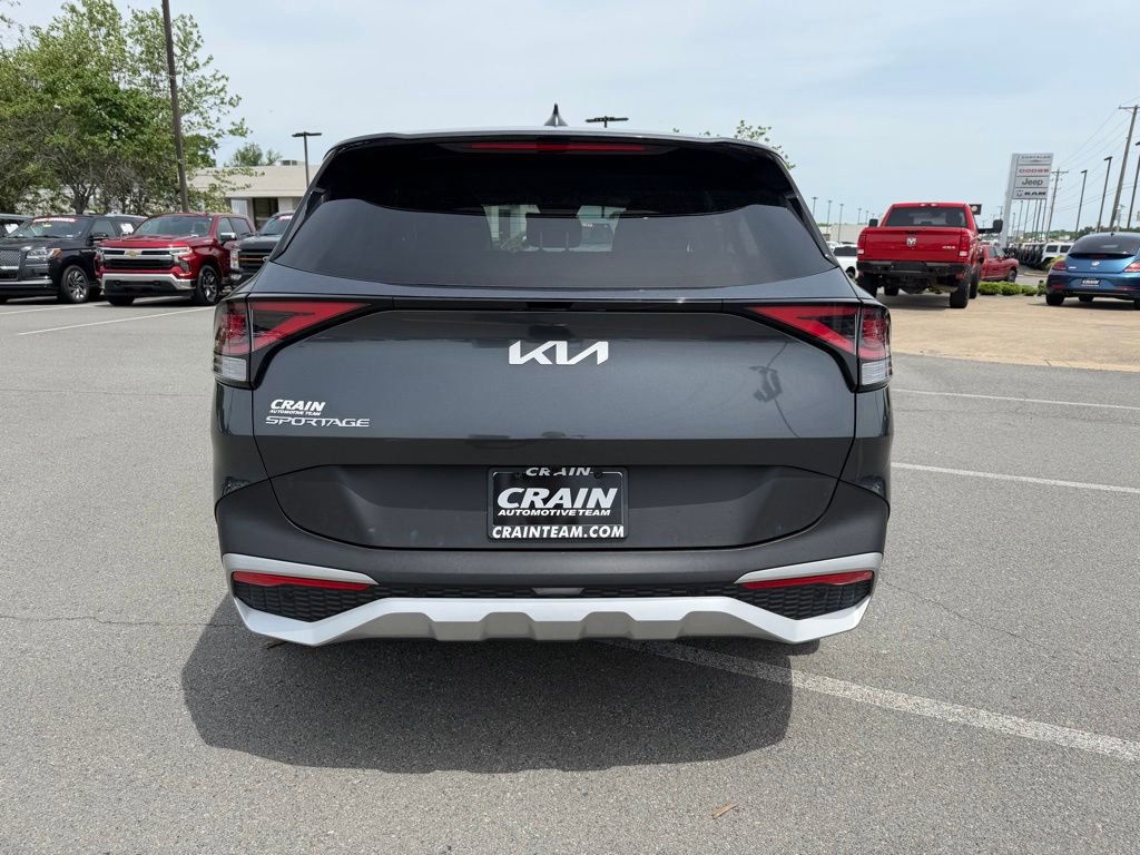 Used 2024 Kia Sportage EX FWD image 6