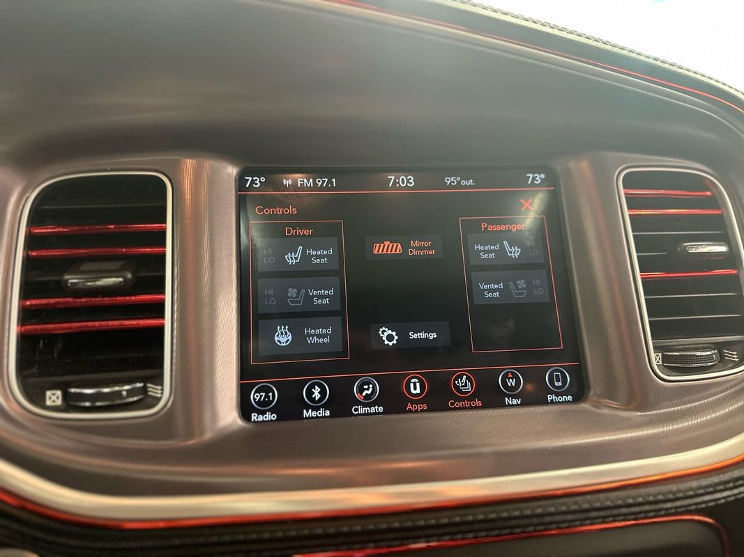 Used 2019 Dodge Charger SXT w/ Plus Group image 31