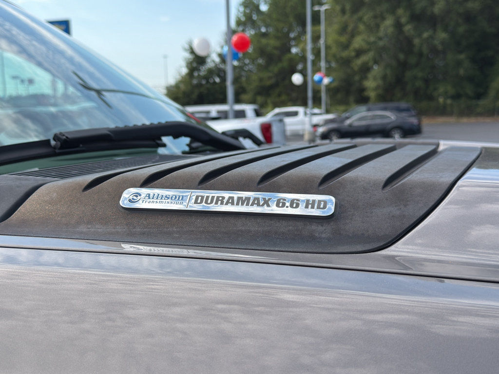 Used 2014 Chevrolet Silverado 3500 LTZ w/ LTZ Plus Package RWD image 11