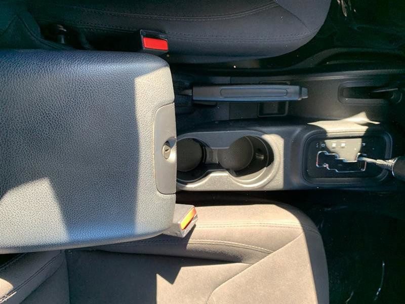 Used 2014 Jeep Wrangler Sport image 32