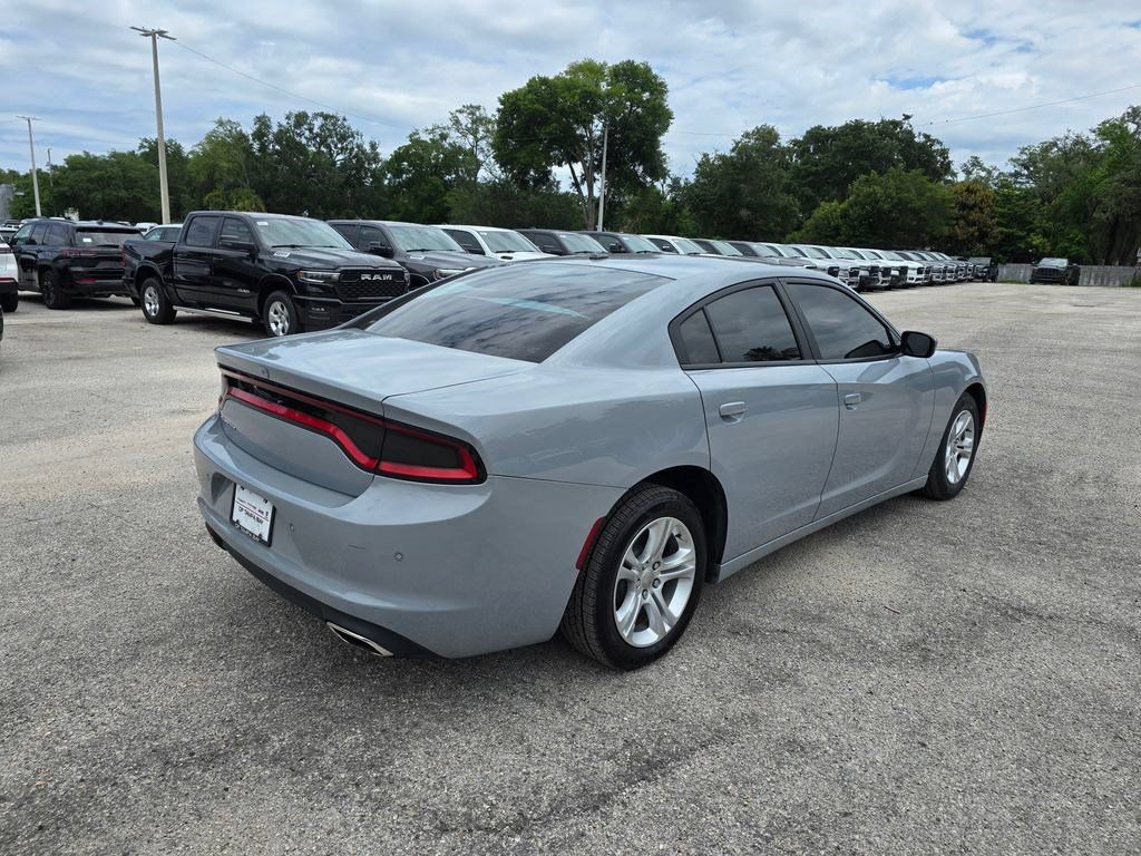 Used 2021 Dodge Charger SXT RWD image 6