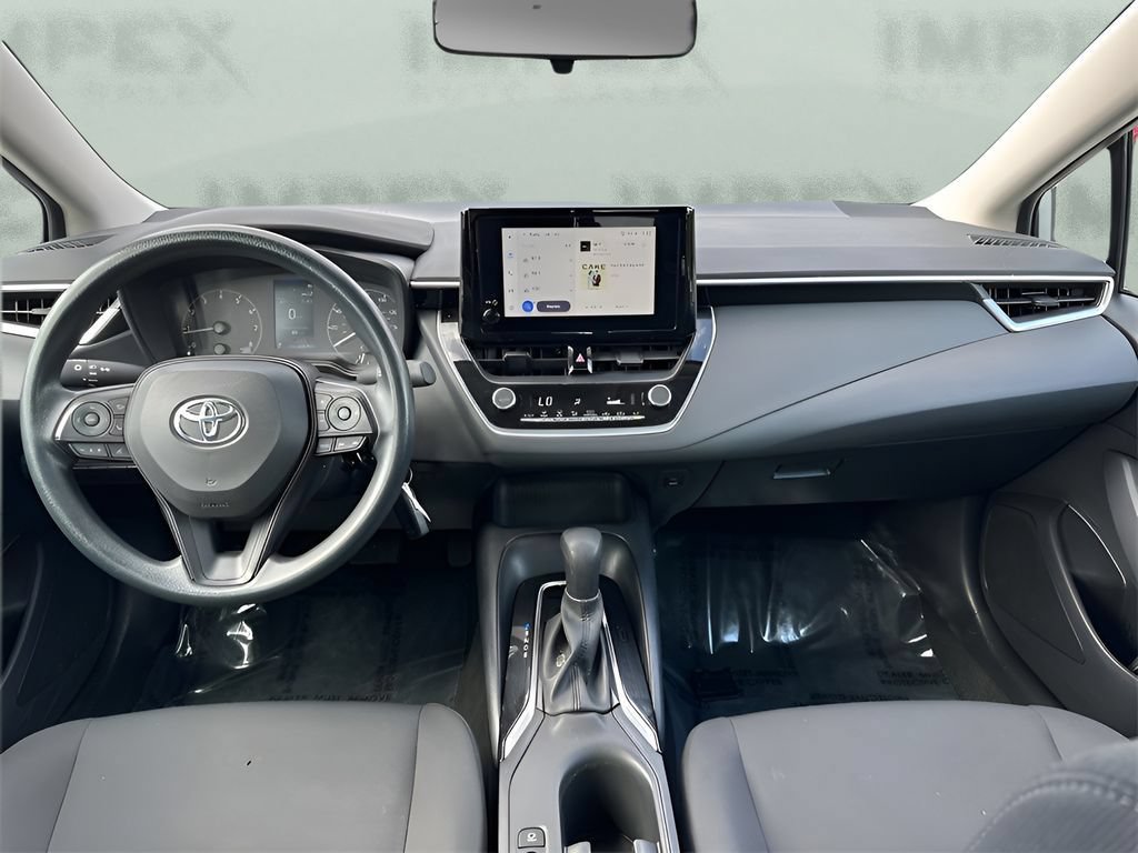 Used 2024 Toyota Corolla LE FWD image 11