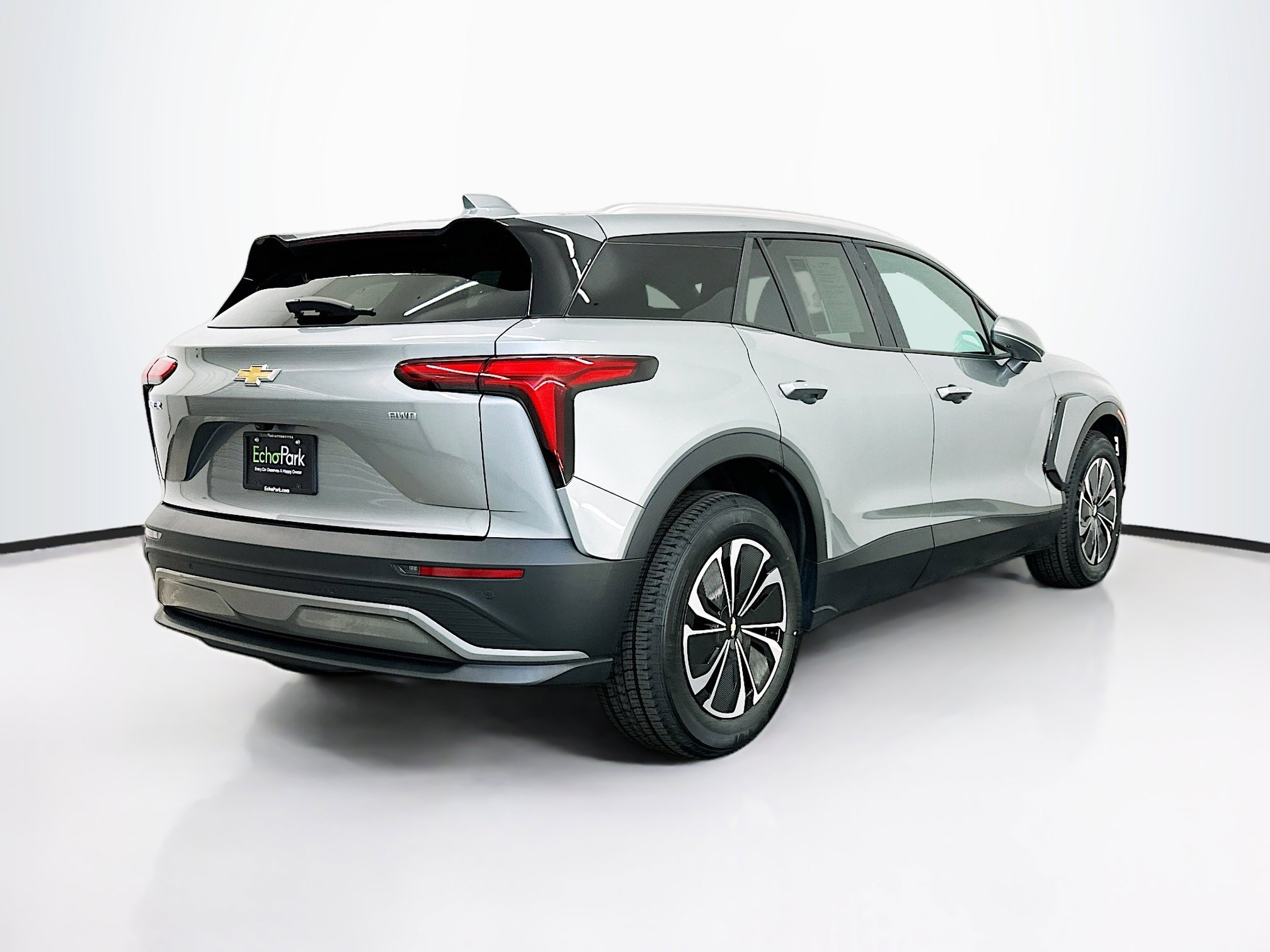 Used 2024 Chevrolet Blazer EV LT image 9