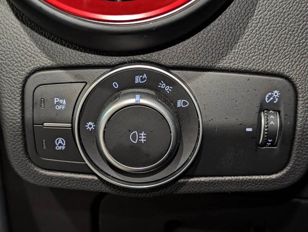 Used 2019 Alfa Romeo Stelvio AWD image 45