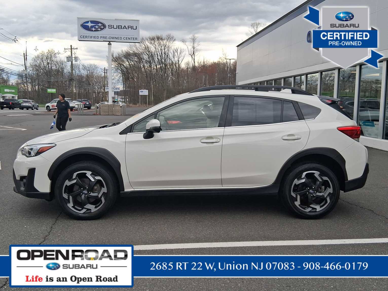 Used 2023 Subaru Crosstrek 2.5i Limited w/ Moonroof Package image 4